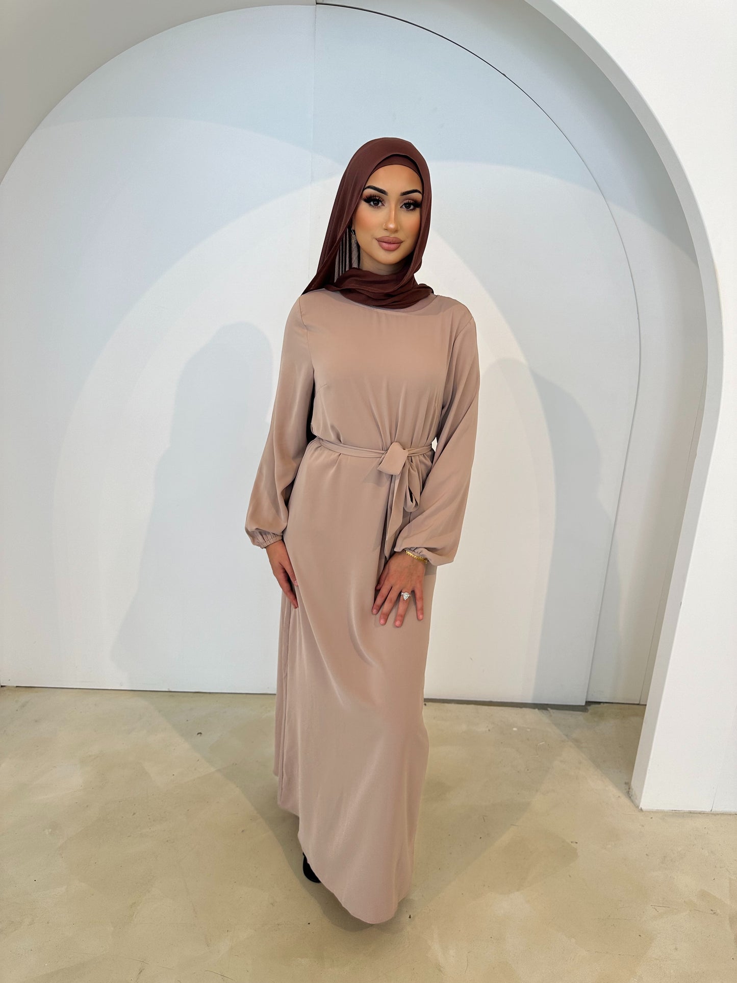 Rahma Abaya Set-Beige