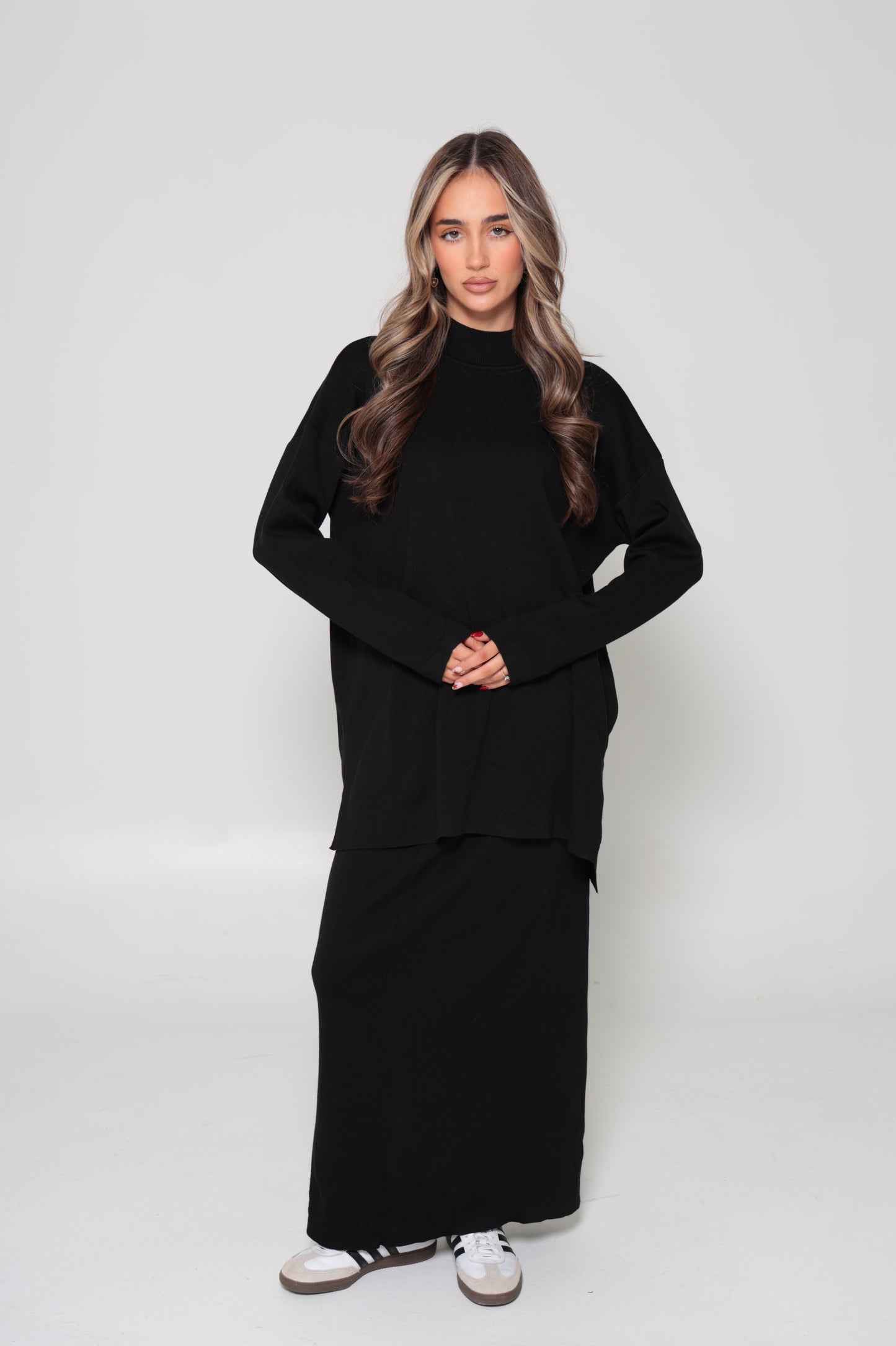 Azra Knit Set