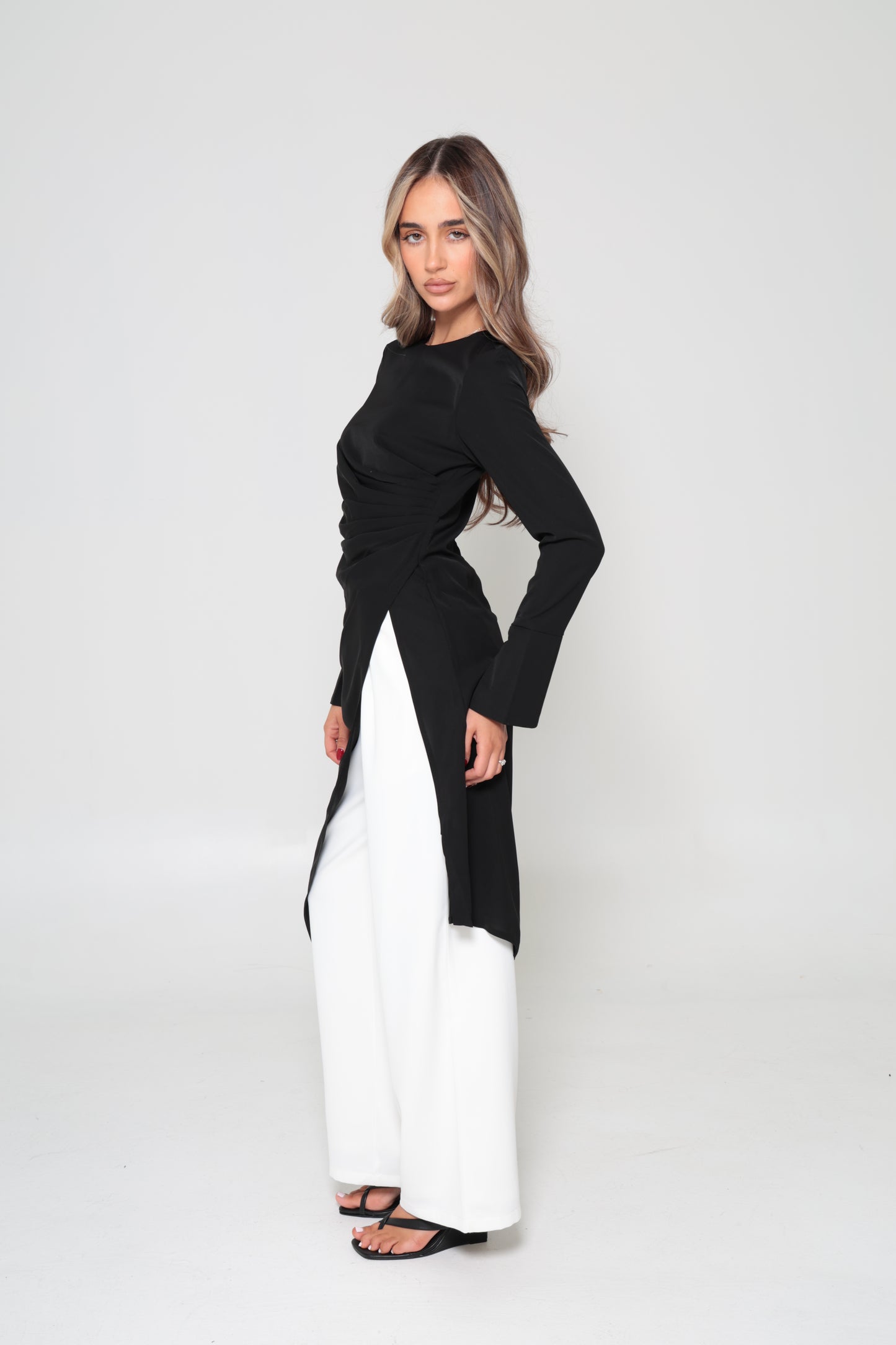 Asymmetric Top- Black