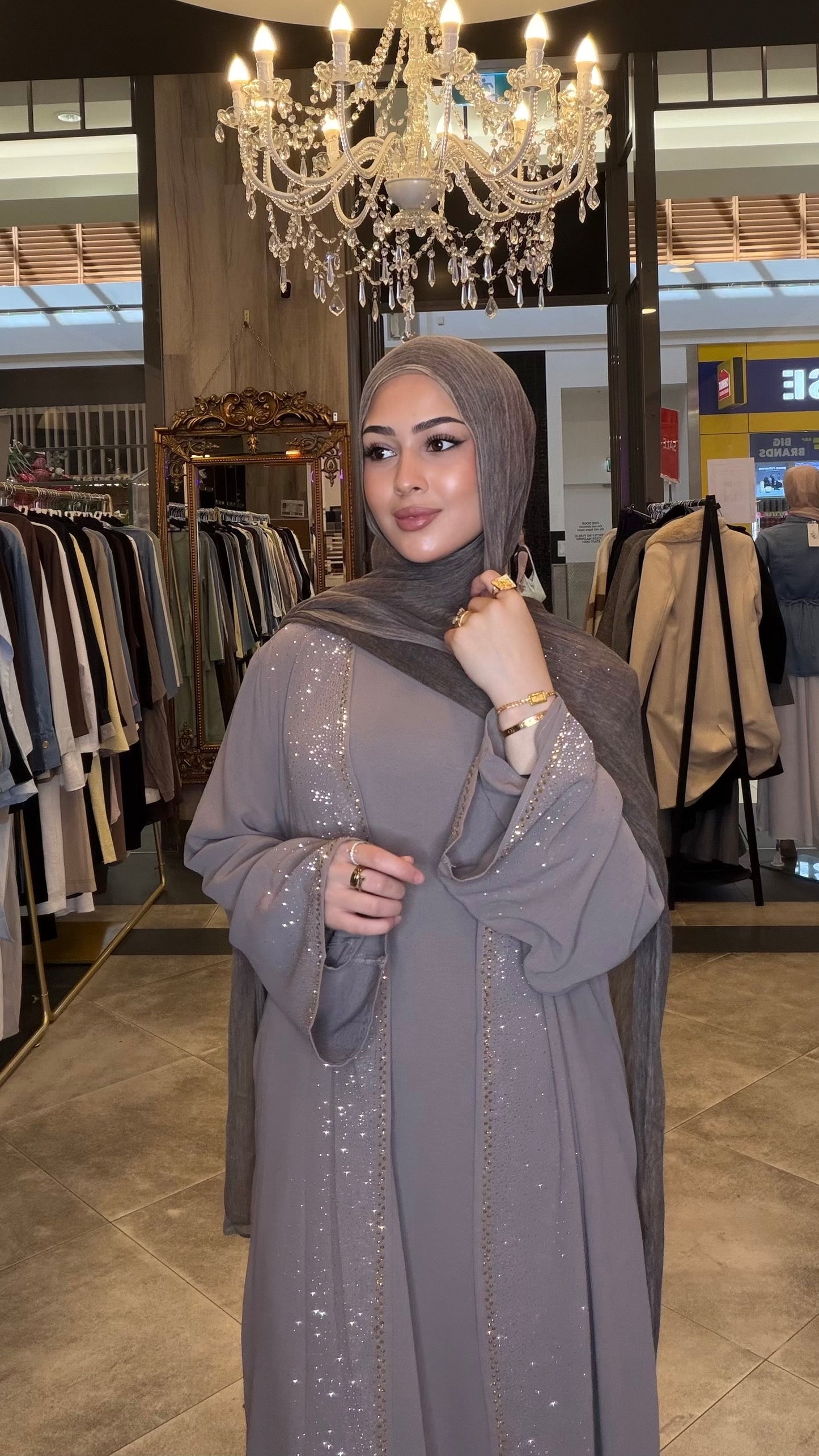 Layl Eclipse abaya