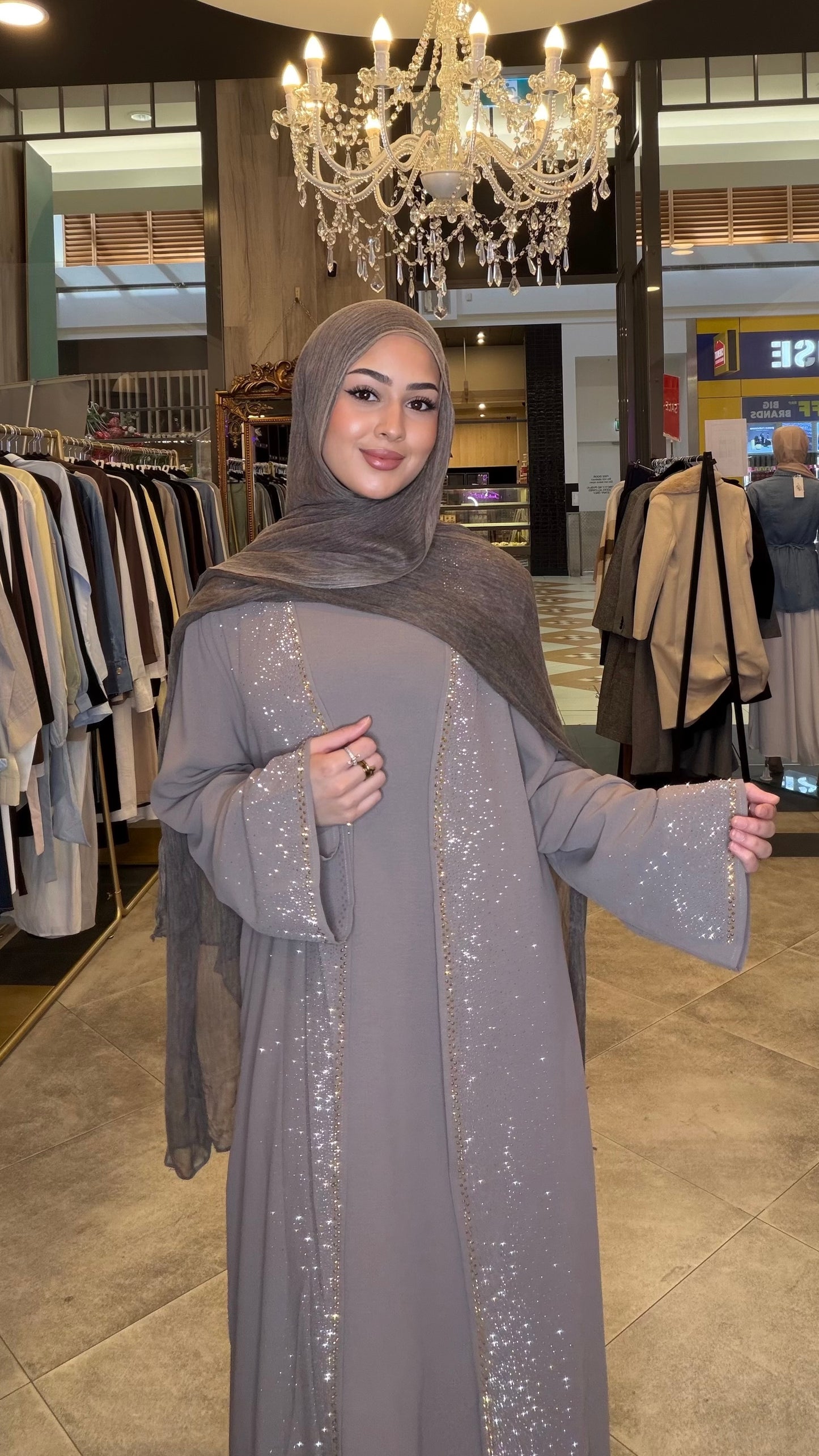 Layl Eclipse abaya