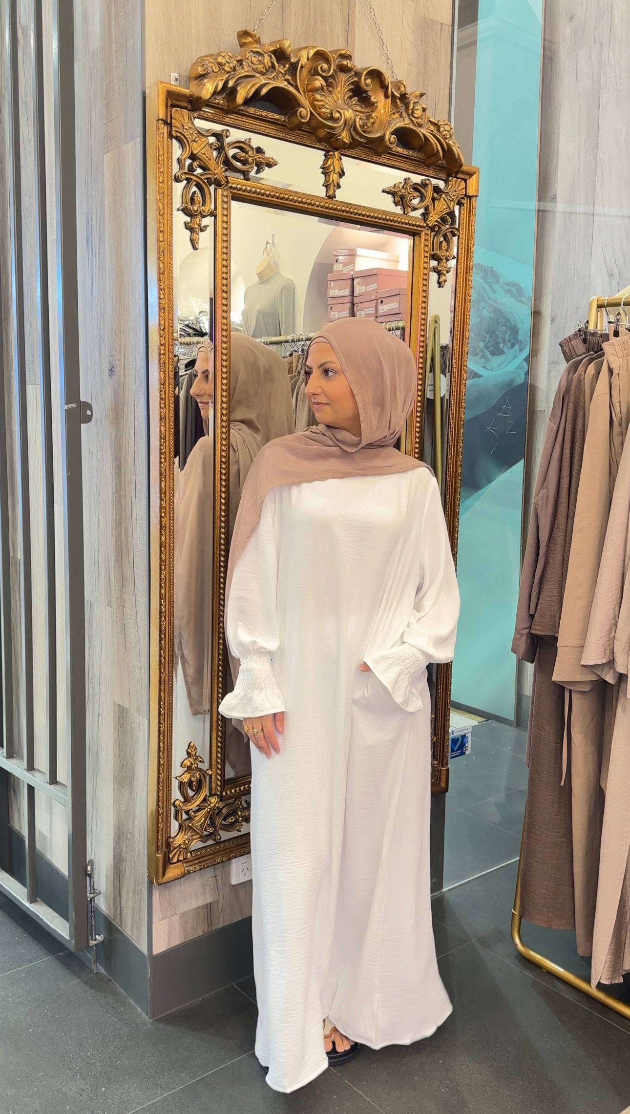 Khadija abaya- White