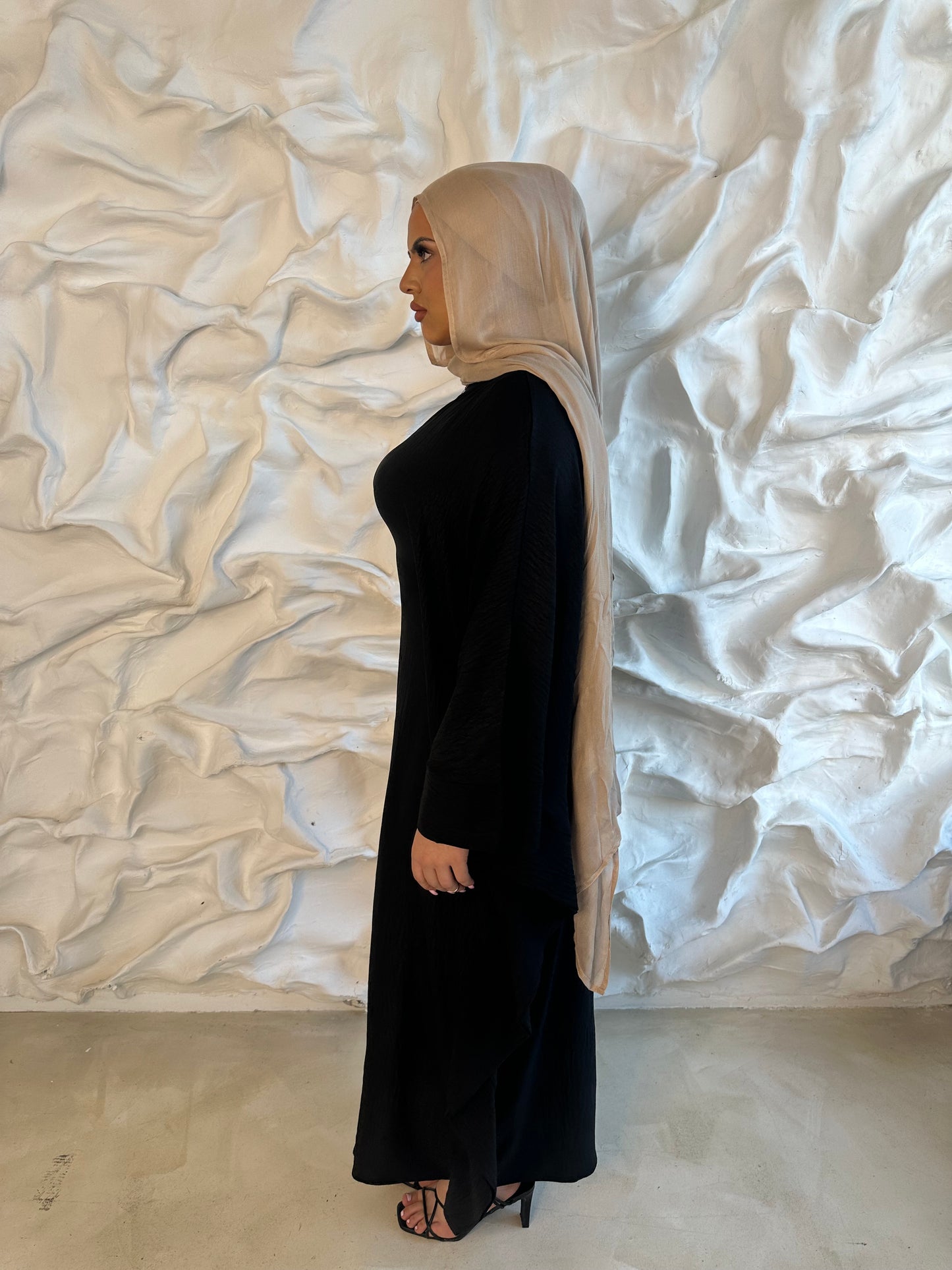 Najm Kaftan- Black