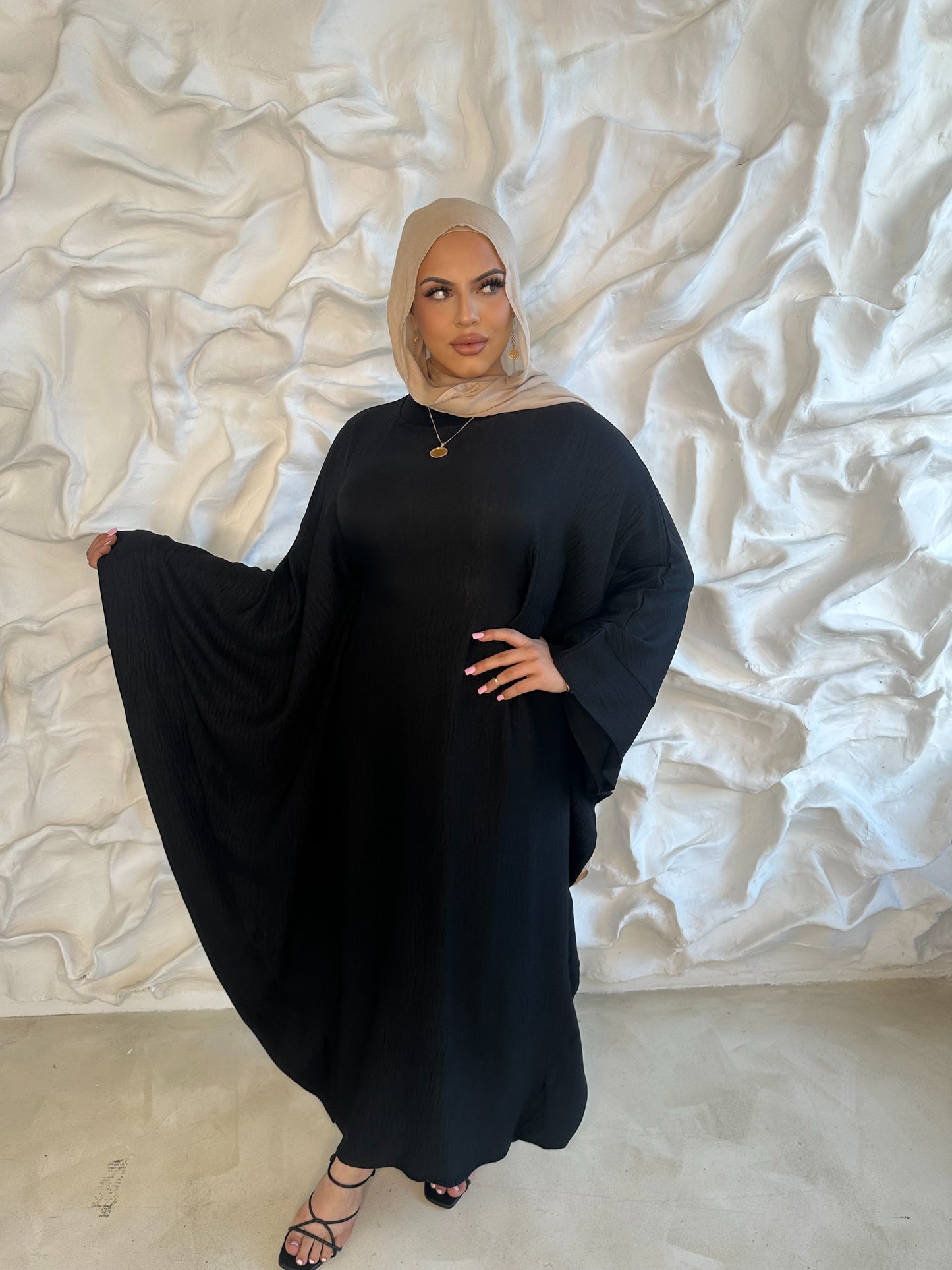 Najm Kaftan- Black