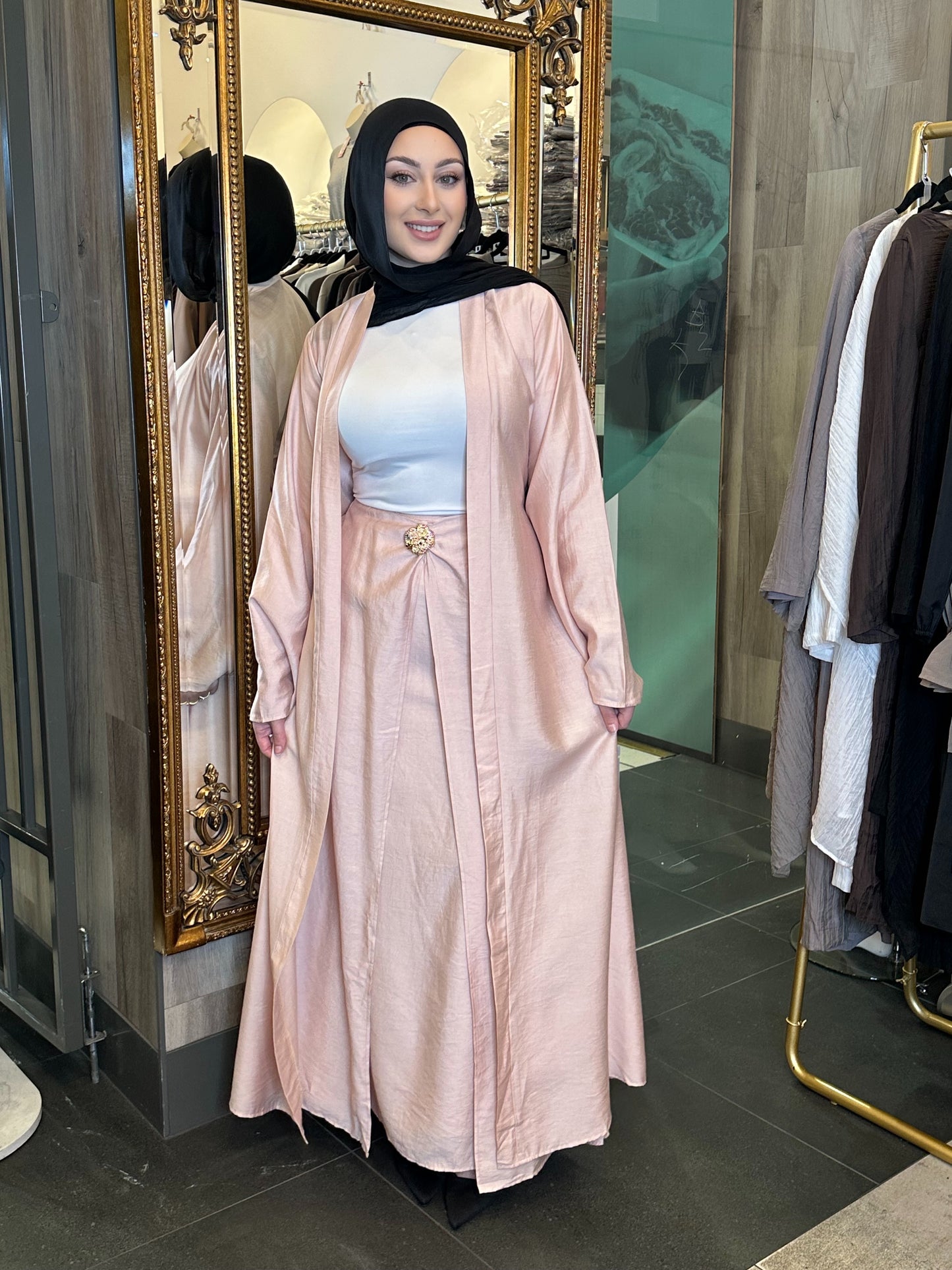 Nesrin Skirt Set