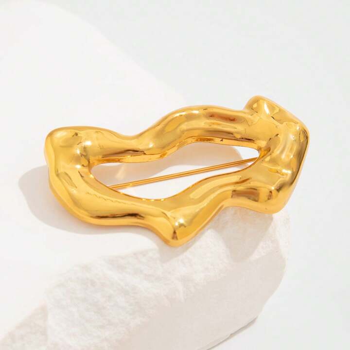 Brooch