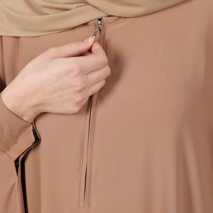 Yasmine Abaya khaki