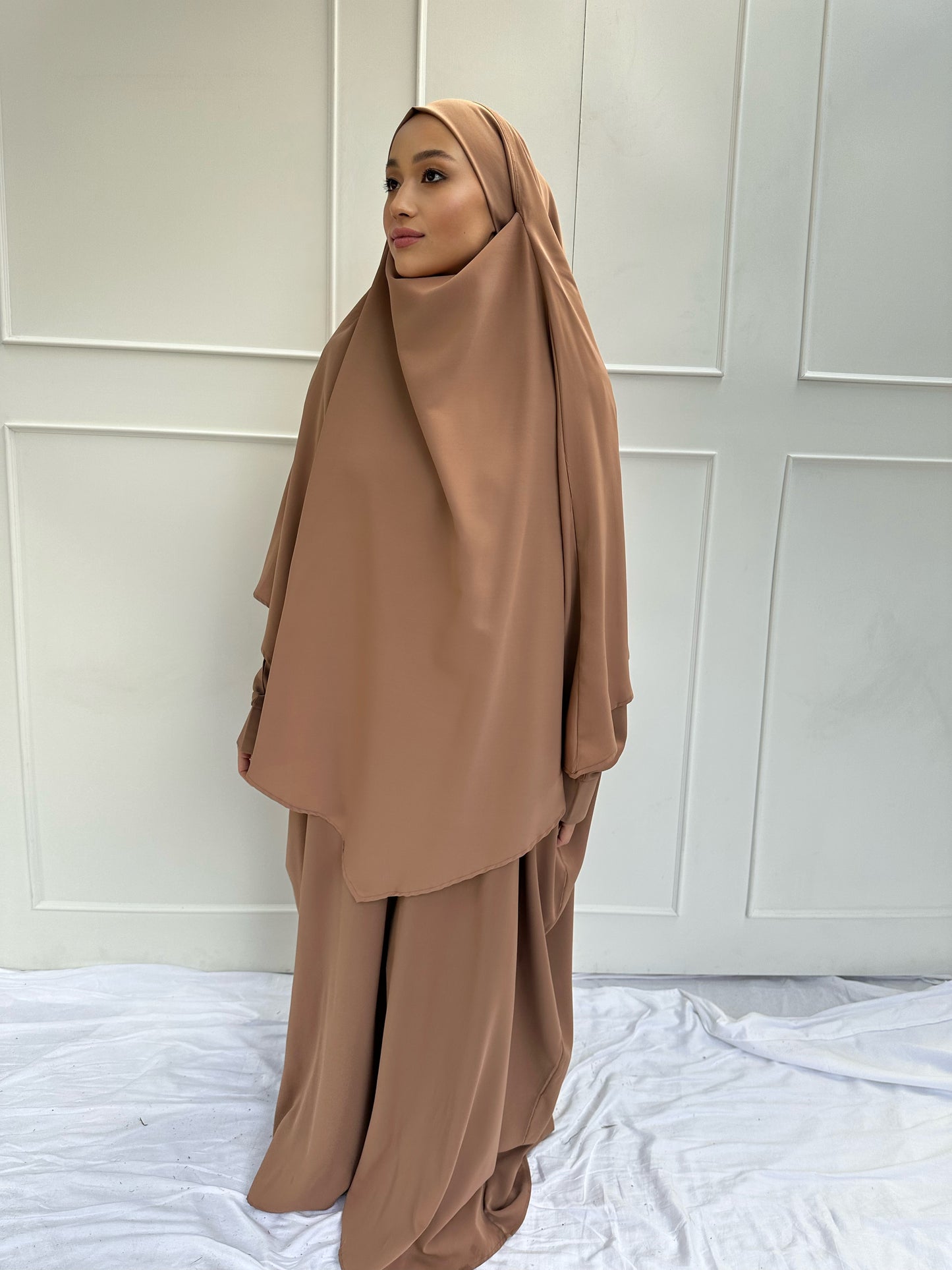 Yasmine Abaya khaki