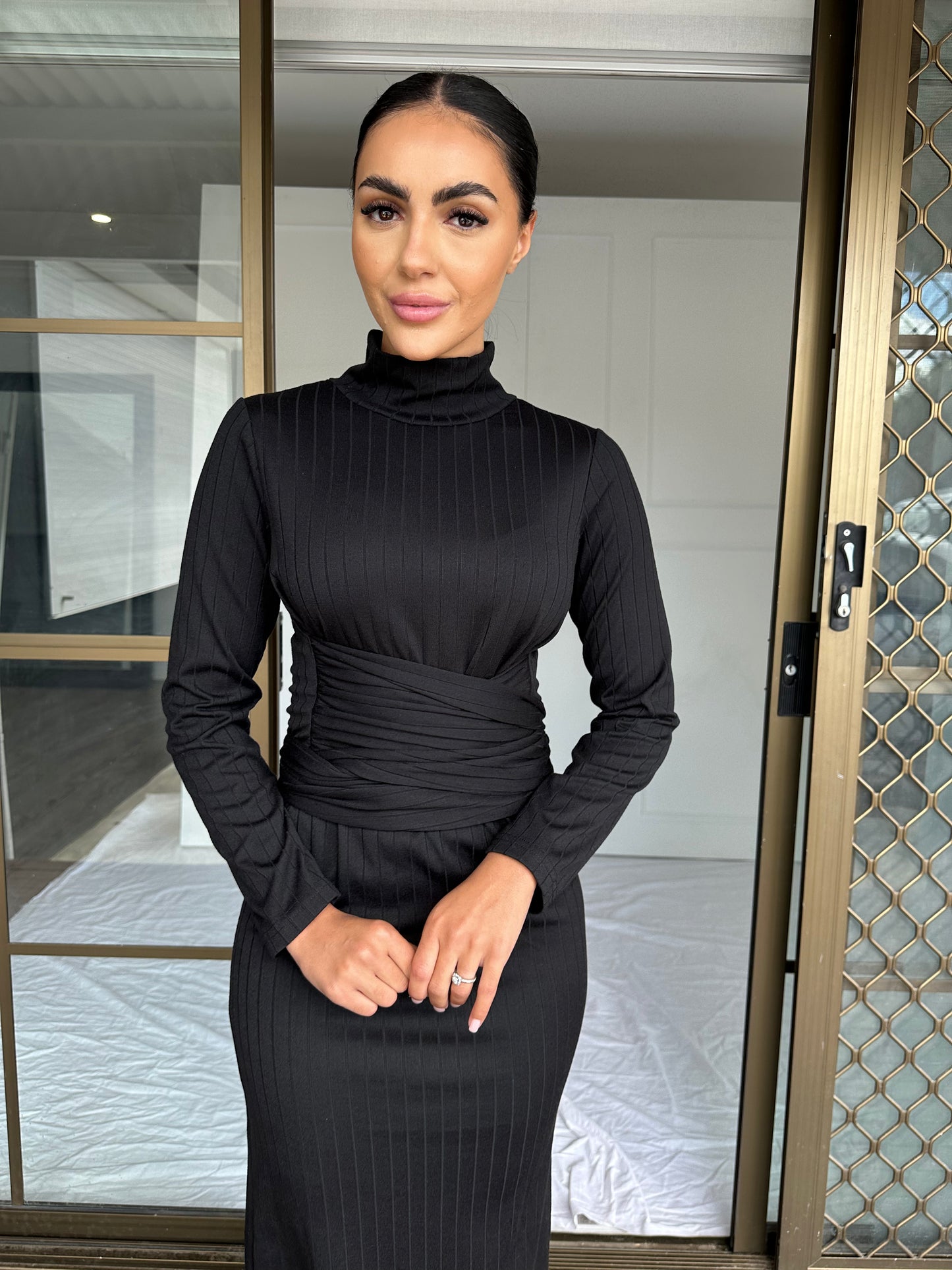 Ariana Ribbed Maxi Dress-Black