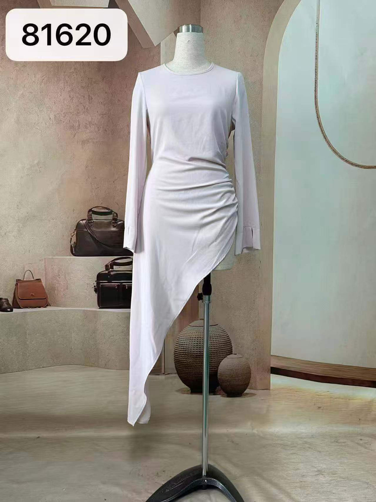 Safa Asymmetric Top