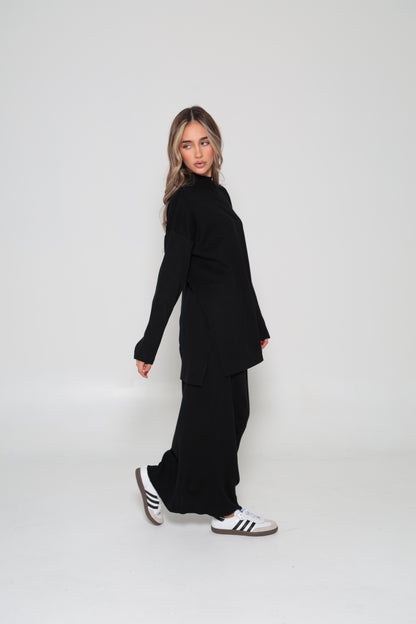 Azra Knit Set