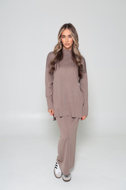 Azra Knit Set