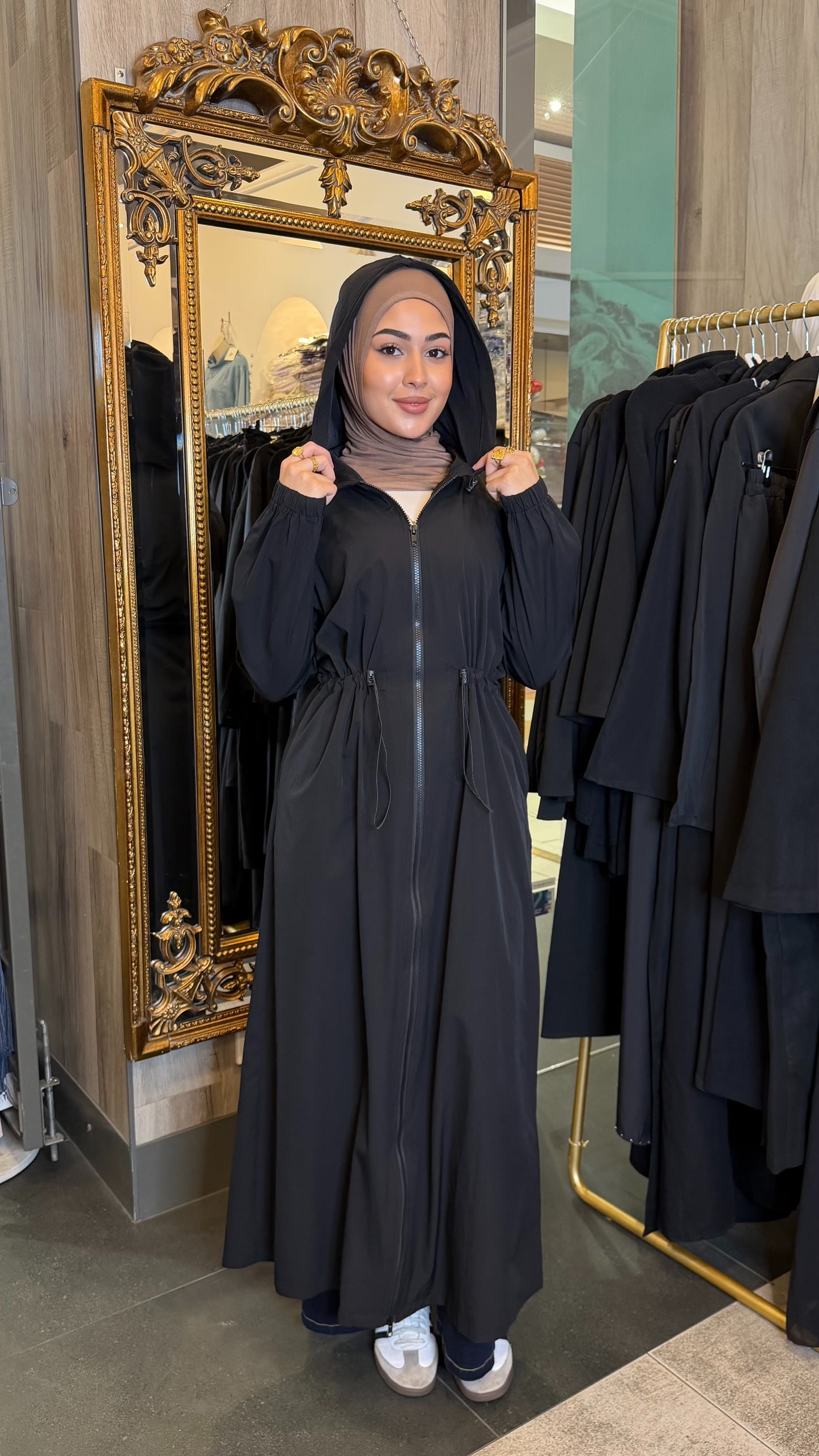 Long Wind Breaker-Black