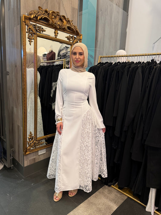 Nayla lace dress