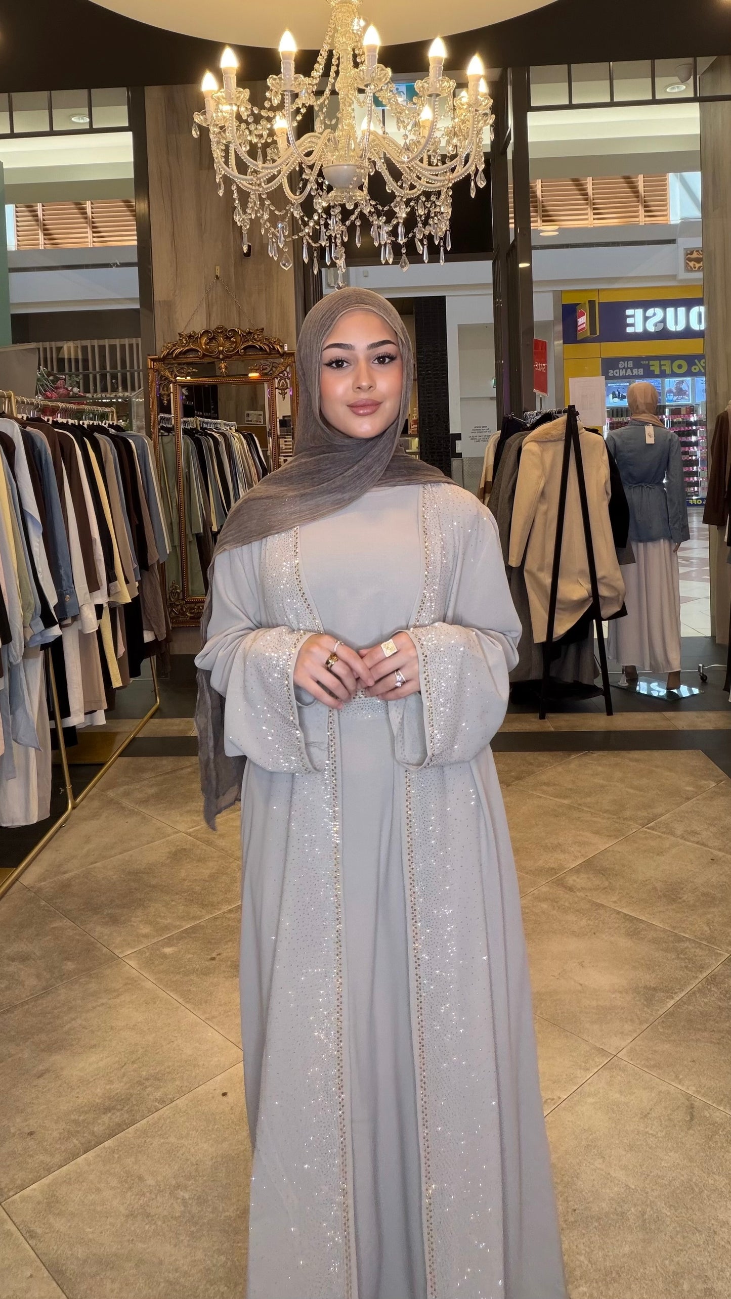Layl Eclipse abaya