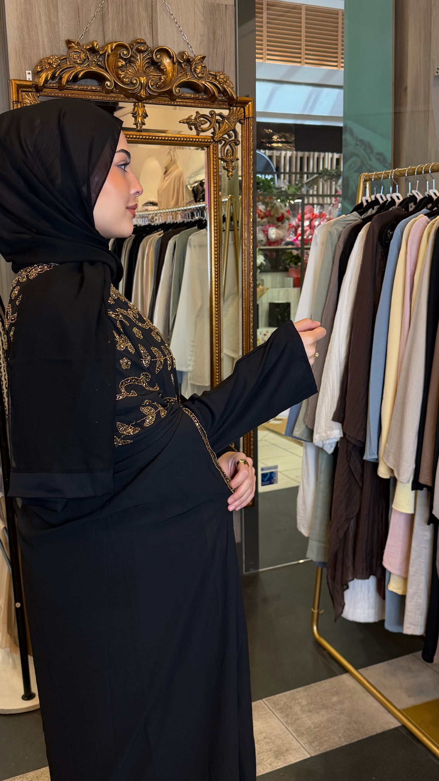 Sultanah Kaftan Abaya