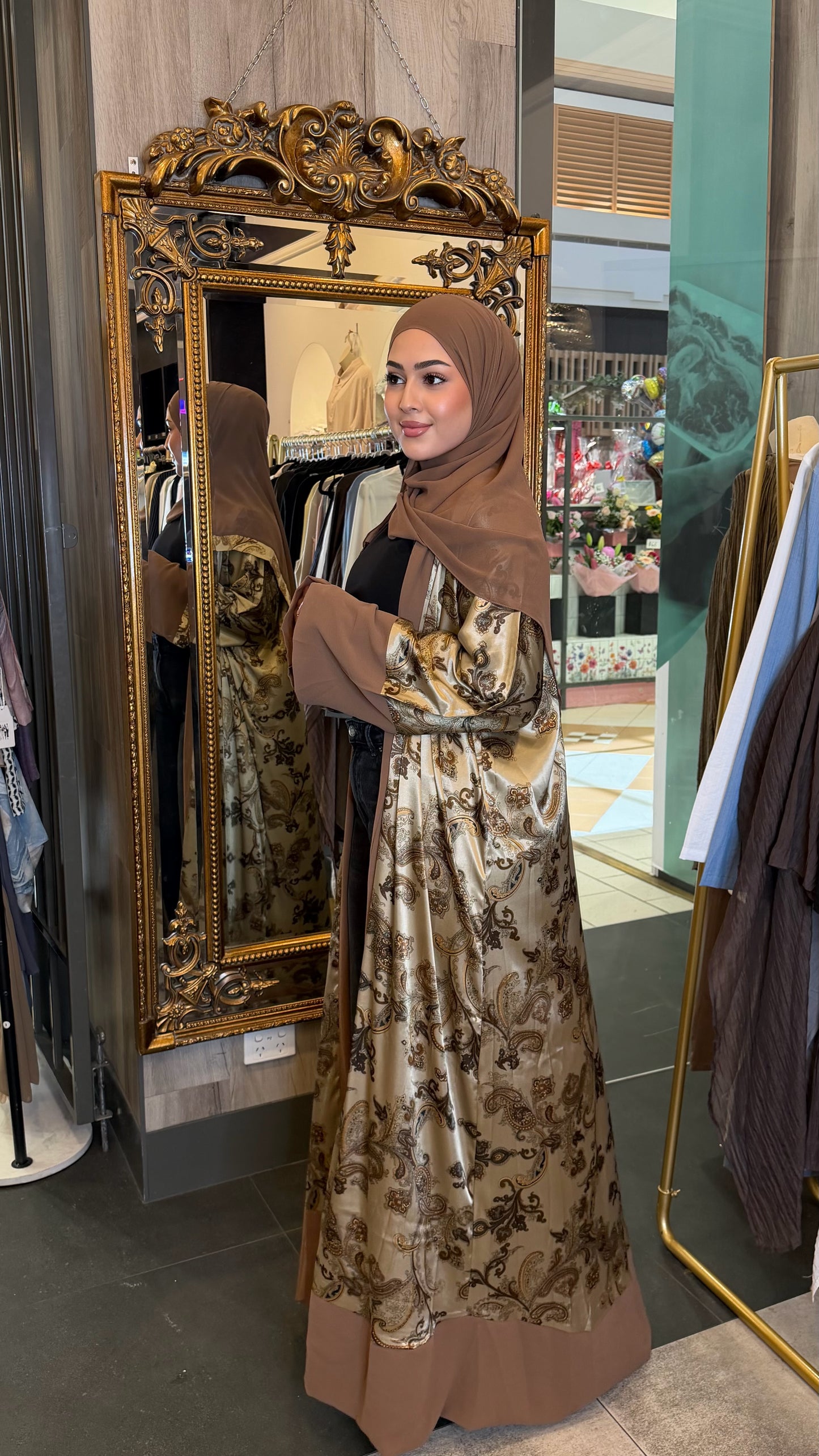 Layali Paisley Abaya