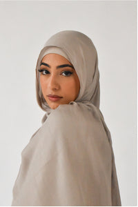 Silver cloud modal hijab