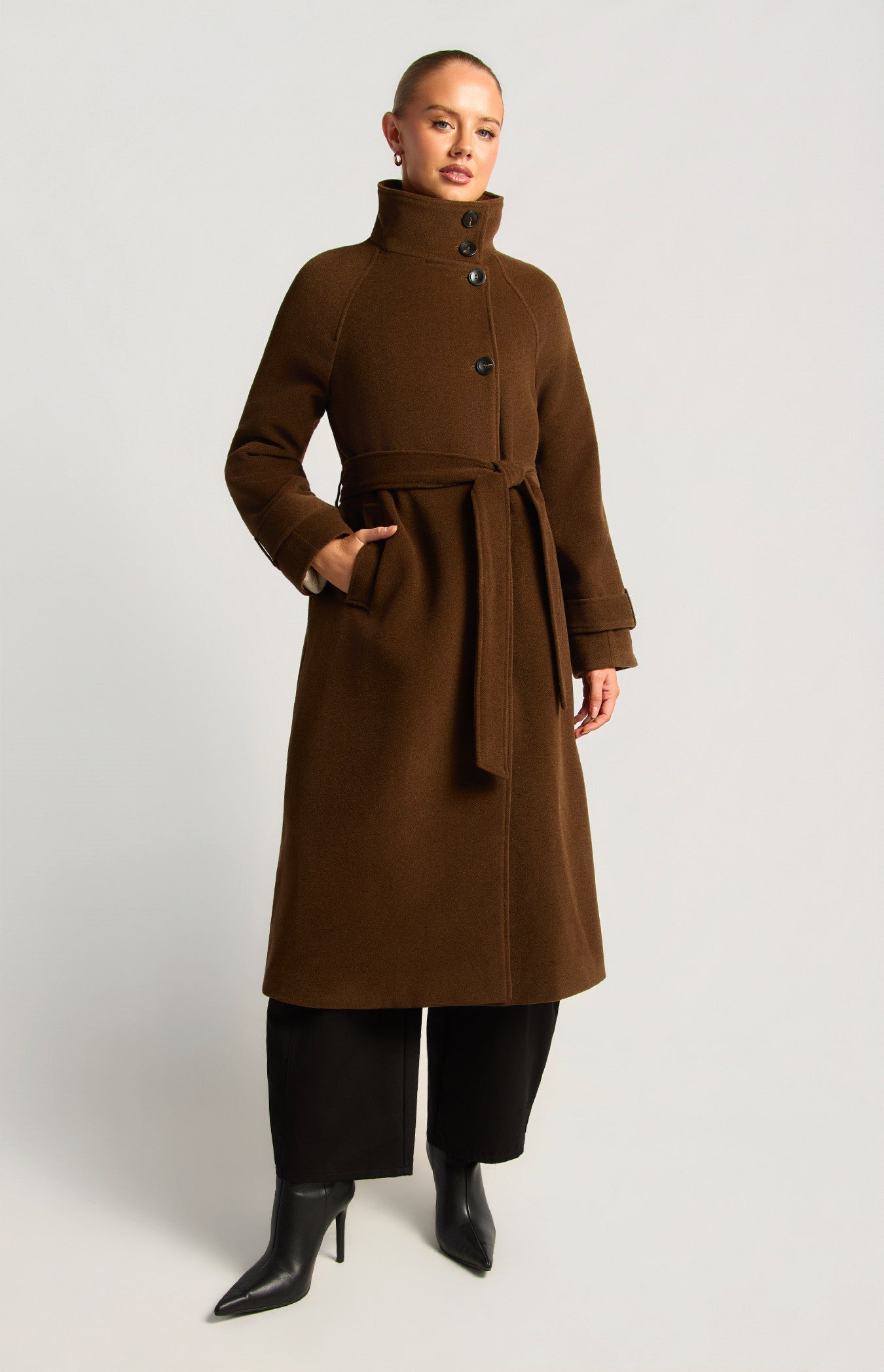 Manal Coat