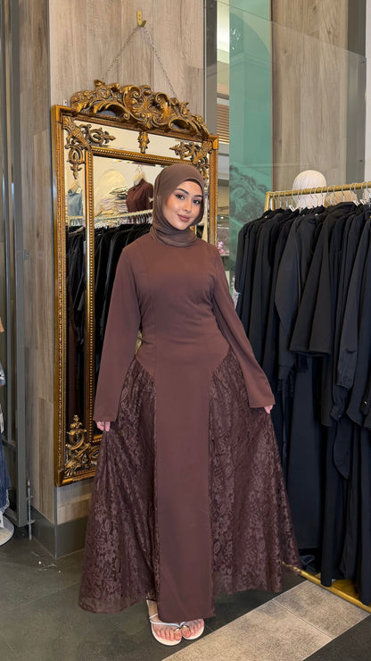 Nayla lace dress