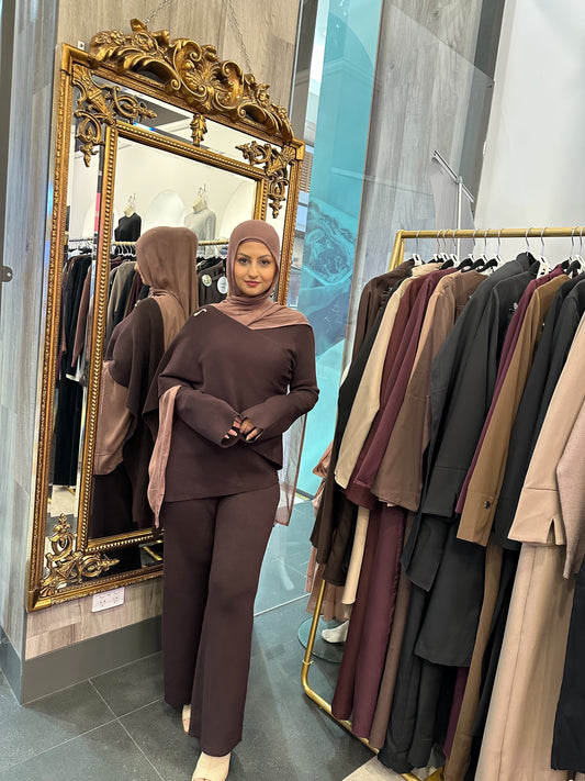 Asiya Knit Set