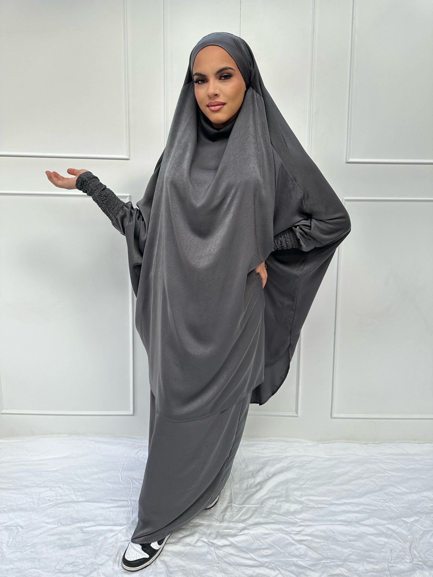 Aisha Jilbab Dark Grey