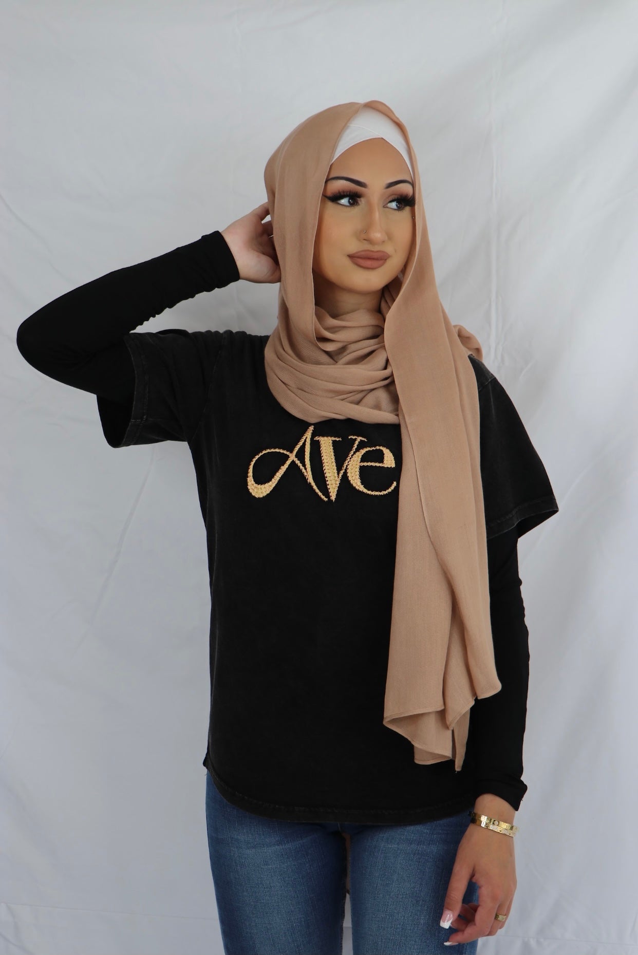 Ave Tee Black