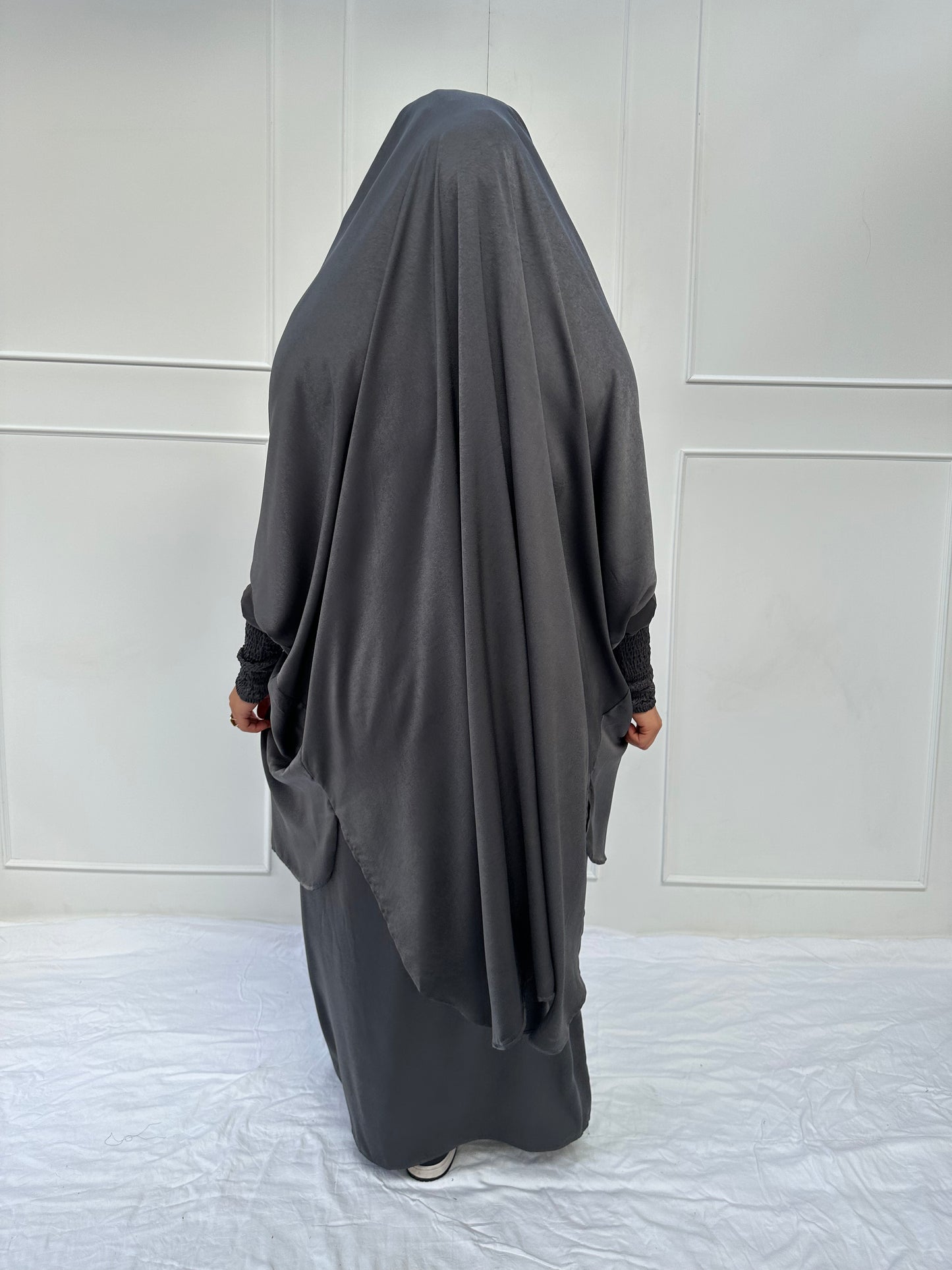 Aisha Jilbab Dark Grey