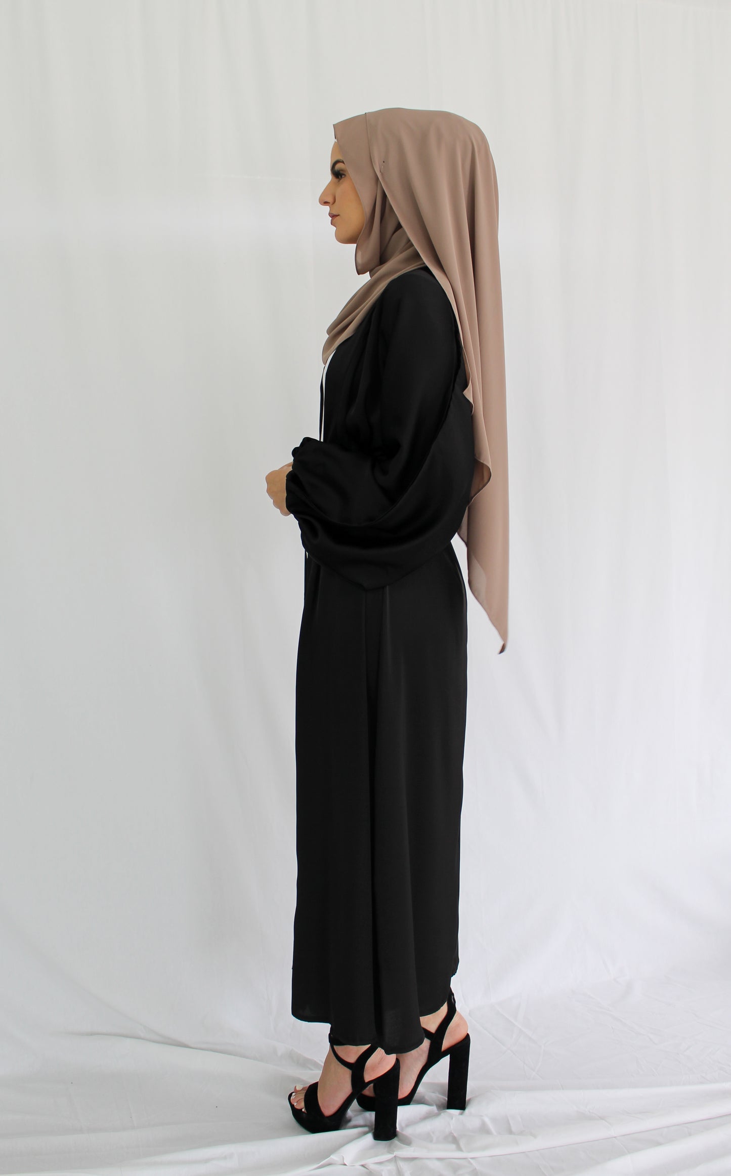 Aya Open Abaya (Black)